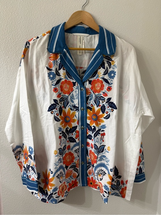 Anthropologie Tops - Anthropologie Real Fun, Wow! Exclusive button-down top with embroidery